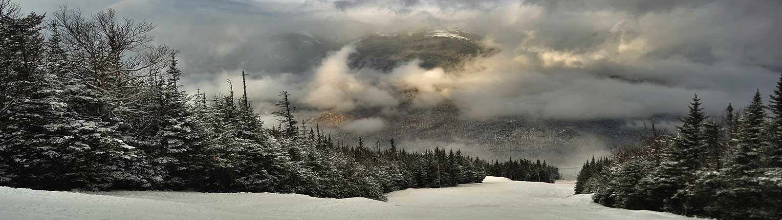 and Wildcat School Ski Trips, View from summit of Wildcat ski area in New Hampshire at early winter