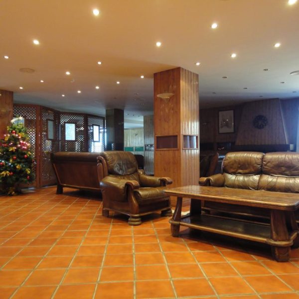 Nevasur Hotel Lobby